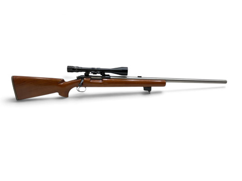 Remington 40-X Rifle .22-250 27" Heavy Stainless Barrel Wood Stock With Bausch & Lomb 2.5-8 Scope