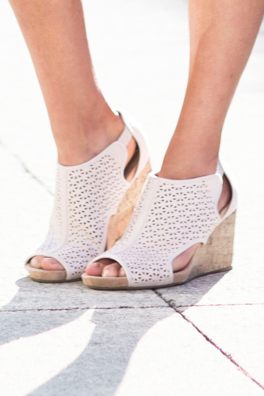 BZees Remix Wedge Sandal - Free Shipping | DSW