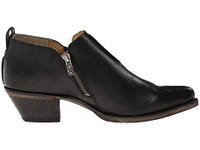 frye sacha zip shootie