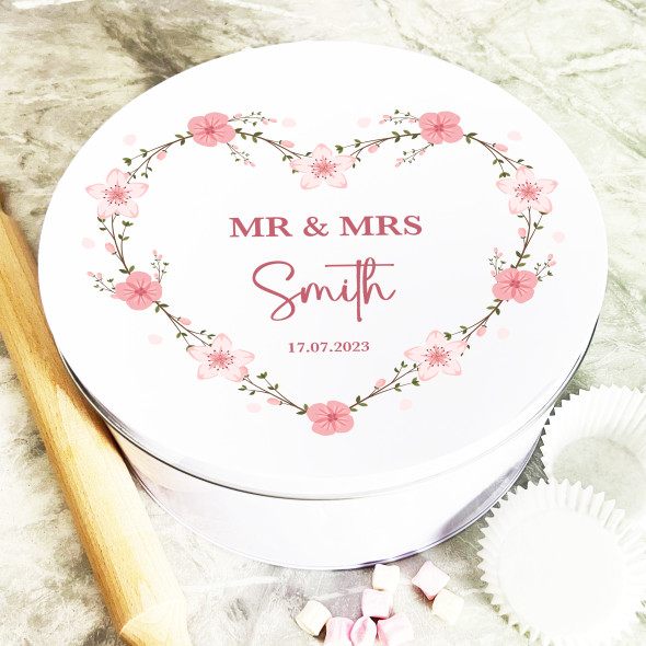 Round Pink Flower Heart Wreath Mr & Mrs Wedding Day Personalised Cake Tin