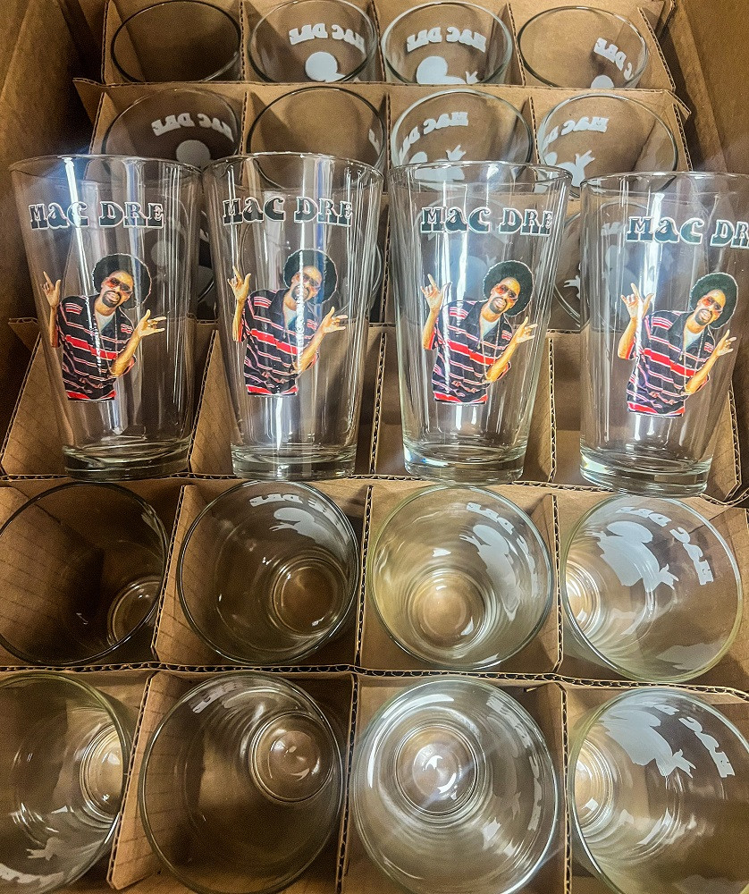 Mac Dre - Thizzelle Washington 16 oz. Pint Glass + Coaster