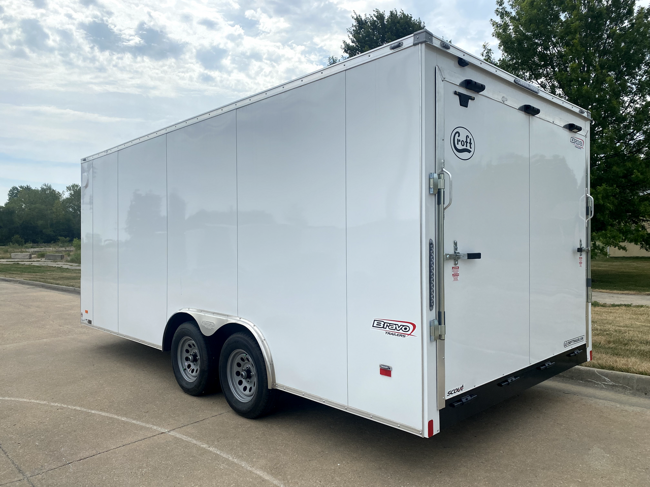 SC10218TA2DRD --- 2024 Bravo 8.5'x18' Enclosed Cargo Trailer #BR5195