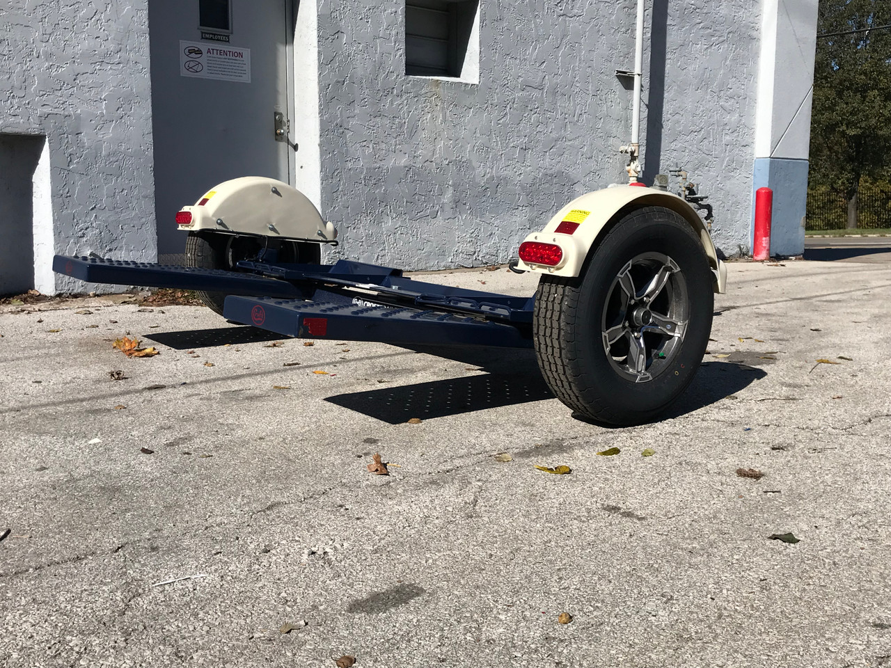 2022 Master Tow Car Tow Dolly, Lacaeyse Trailer Sales & Truck Accessories