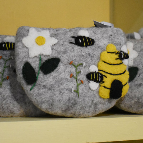 Honey House Naturals Wool Bee Bag Gift Set