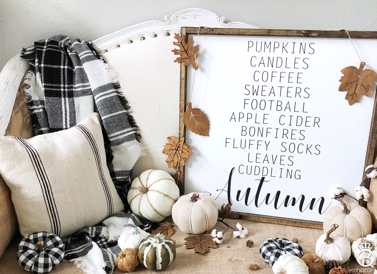 Fall Favorites List Wood Sign [Fall Favorites Collection] - Queen B Home