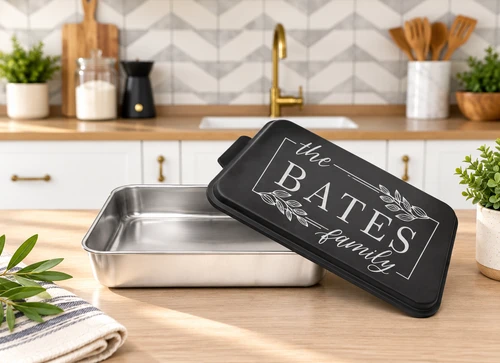 Engraved Aluminum Cake Pan + Lid: Family Name Leaf Design
