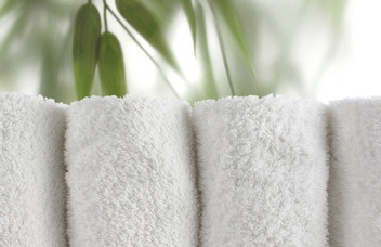 Marlborough Bamboo Eco-Friendly Hypoallergenic Face Cloth Pair