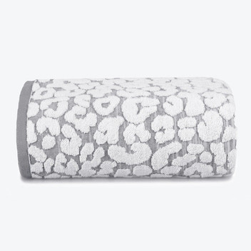 Leopard Print Sculpted 550GSM Cotton Bath Towel