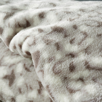 Catherine Lansfield Leopard Animal Print Soft Touch 130cm x 170cm Blanket Throw