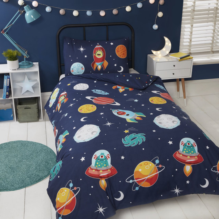 Space & Aliens Planets Stars Glow in the Dark Reversible Duvet Cover Set