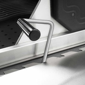 Napoleon Grill Charcoal:PRO605CSS