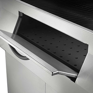 Napoleon Grill Charcoal:PRO605CSS