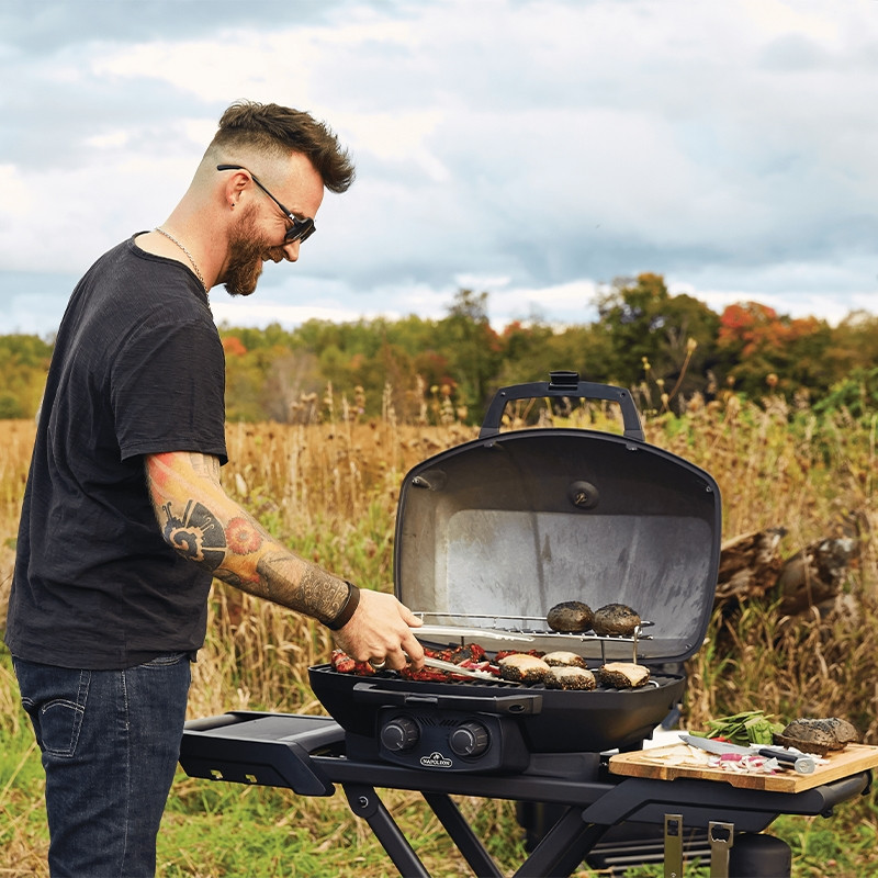 Napoleon Grill Phantom:PRO285X-MK-PHM