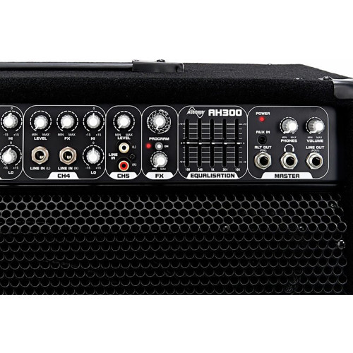 Laney Audiohub Combo AH300 Multi Input 300W RMS 15