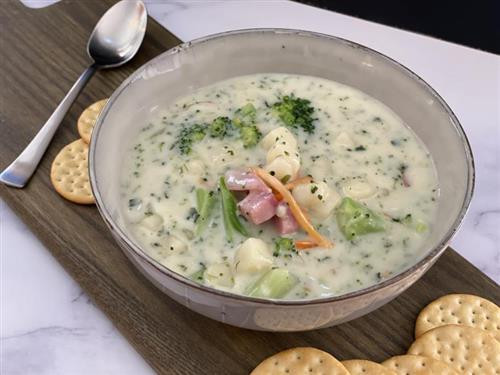 Hearty Broccoli & Ham Chowder