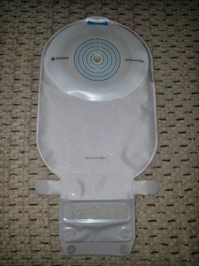 Coloplast Sensura Mio 1 Piece, Pre-Cut 30Mm, Wide Outlet, Drainable, Non-Convex  Coloplast Sensura Mio 1 Piece, Pre-Cut 30Mm, Wide Outlet, Drainable, Non-Convex