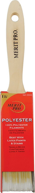 Merit Pro 00043 1-1/2" 100% Polyester Beavertail Paint Brush
