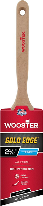 Wooster 5236 2-1/2" Gold Edge Firm Semioval Angle Sash Paint Brush