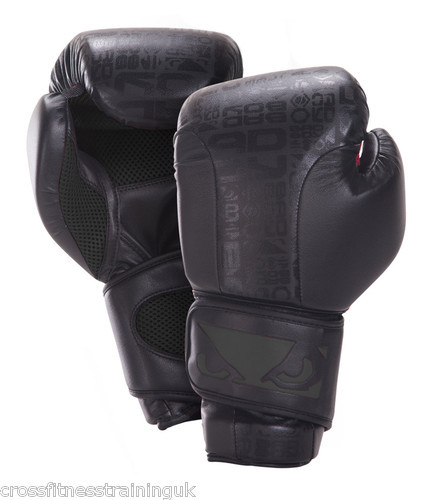 CrossTrainingUK - Bad Boy Legacy Boxing Sparring Gloves