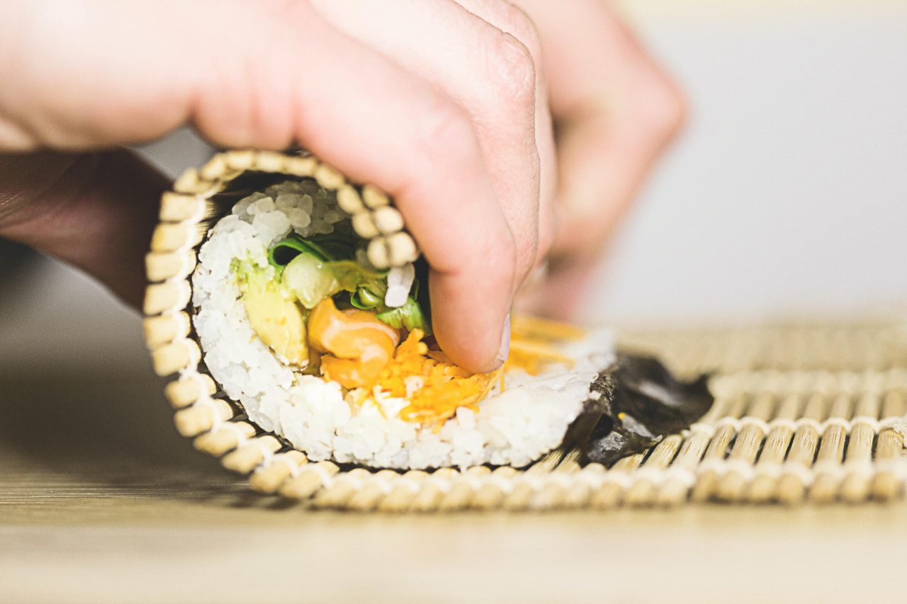 Take Bamboo Sushi Rolling Mat 9.5- Rounded - Merae