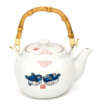 White Porcelain Teapot with Strainer & Wooden Handle 42 Oz - Fugu