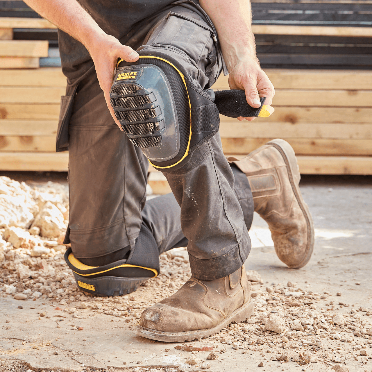 Stanley FMST829601 FatMax Knee Pads Toolstop