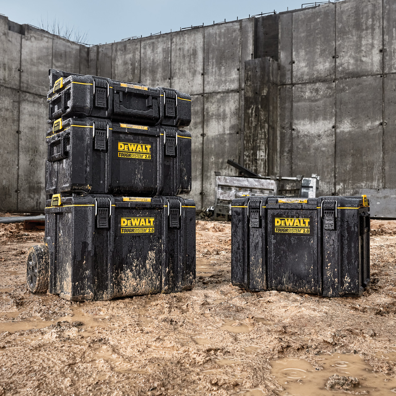 Dewalt DWST83295-1 TOUGHSYSTEM Storage Box | Toolstop