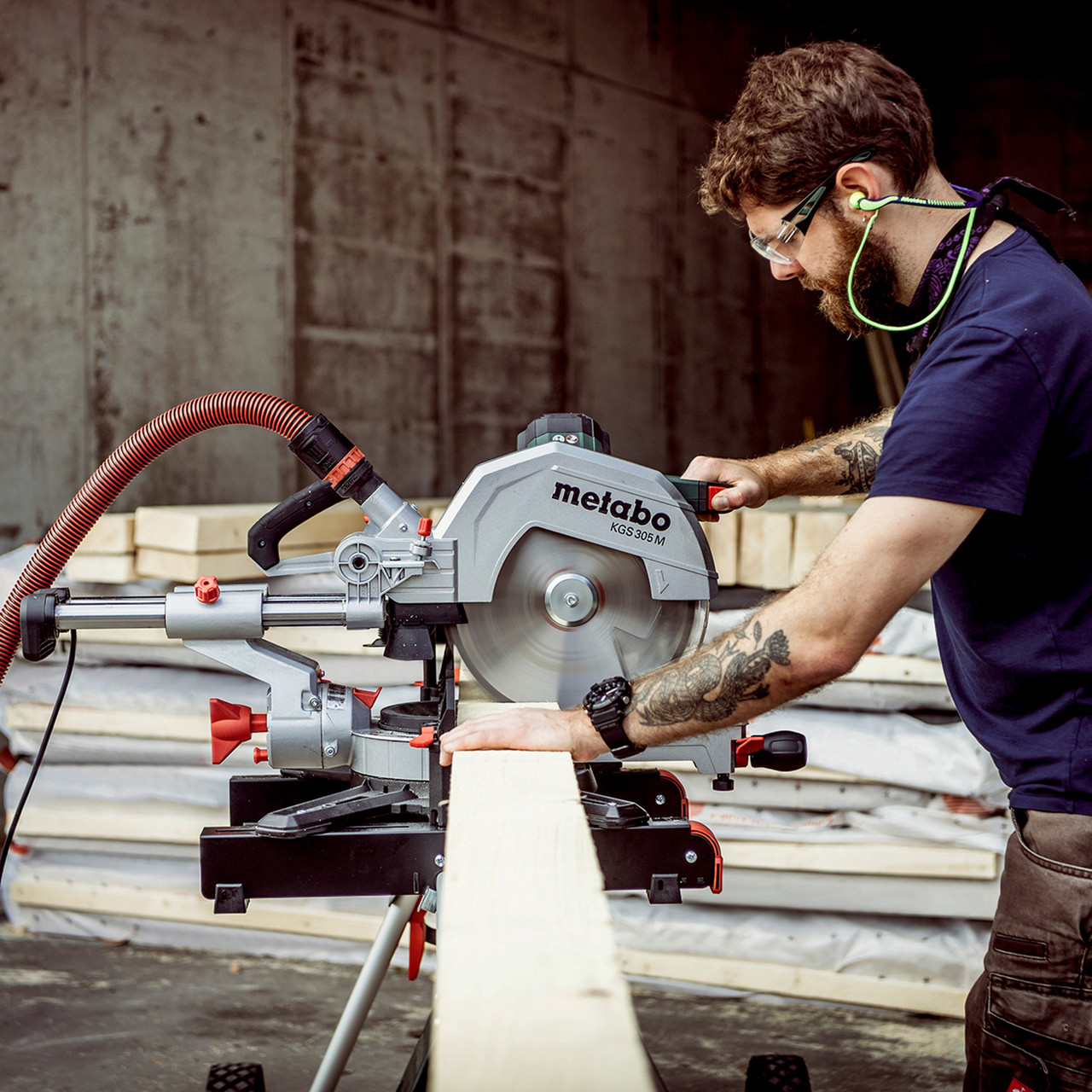 Metabo KGS305M 305mm Sliding Mitre Saw (240V) Toolstop