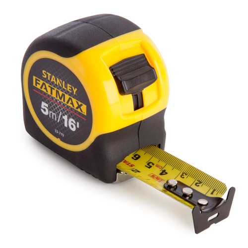 Stanley 0-33-719  Metric/Imperial FatMax Blade Armor Tape Measure with 32mm Blade 5m / 16ft - 4