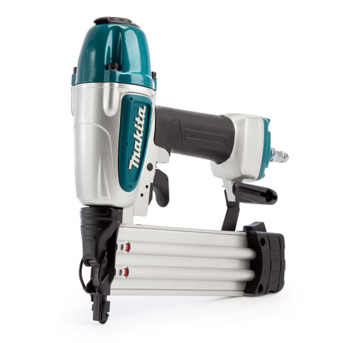 Makita AF506 Pneumatic Brad Nailer 18Ga (15 - 50mm) - 4 Makita AF506 Pneumatic Brad Nailer 18Ga (15 - 50mm) - 4