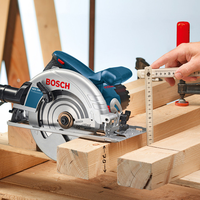 Bosch GKS190 Hand Held Circular Saw 190mm 110V Toolstop