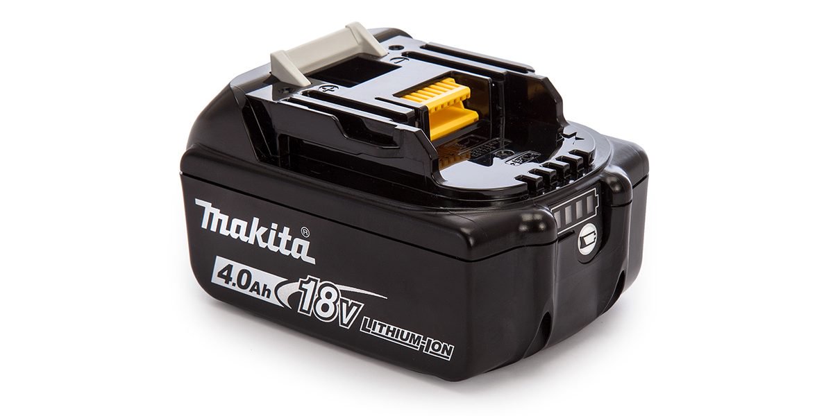 Power Tools for Apprentices 3 MustHaves from Makita Toolstop