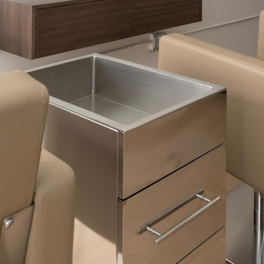 Centauro Stainless Steel All-Purpose Shampoo Salon Trolley shown in lifestyle setting