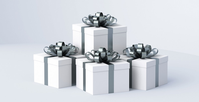 10 Best Holiday Gifts for Hairstylists