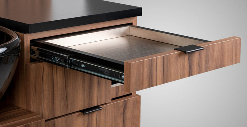 Minerva Beauty Launches New Configurable Barber Wet Station