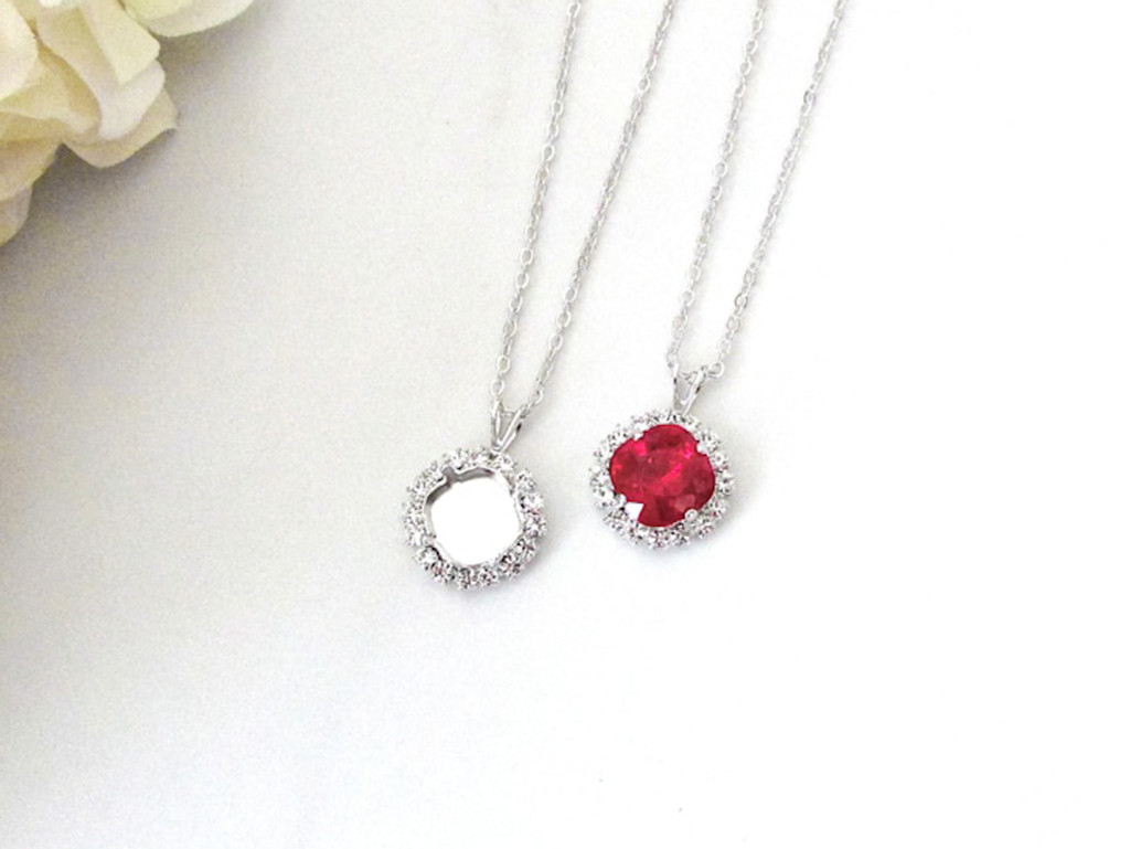 10mm Square | Crystal Halo Single Pendant On Necklace Chain | One Piece