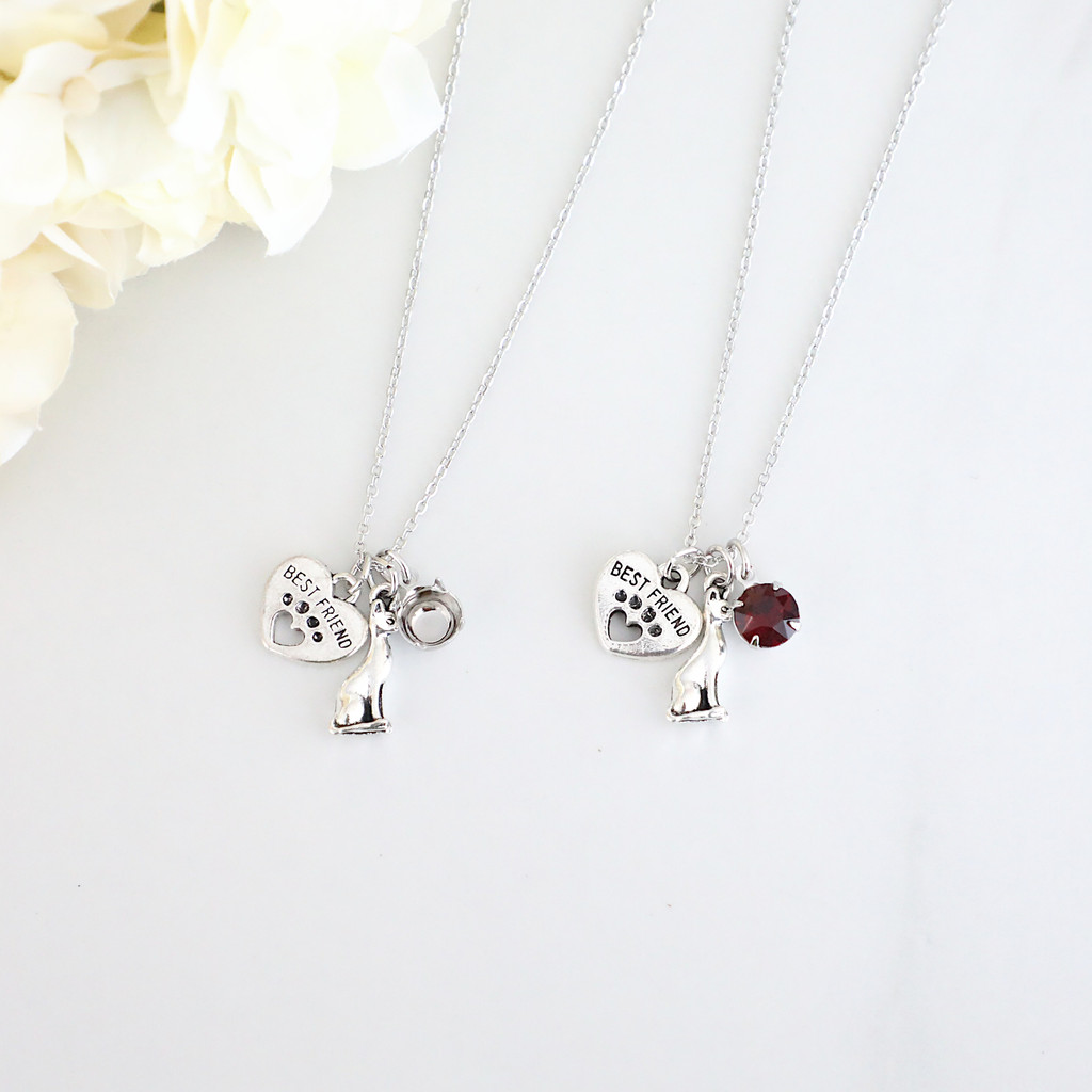 8.5mm | Best Friend Cat Charm Necklace | One Piece