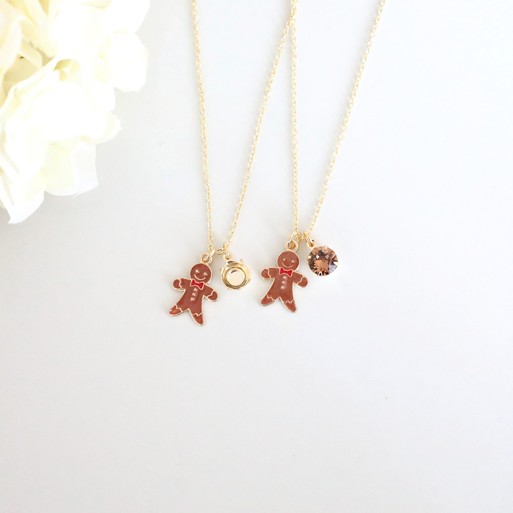 8.5mm | Gingerbread Man Enamel Charm Necklace | One Piece