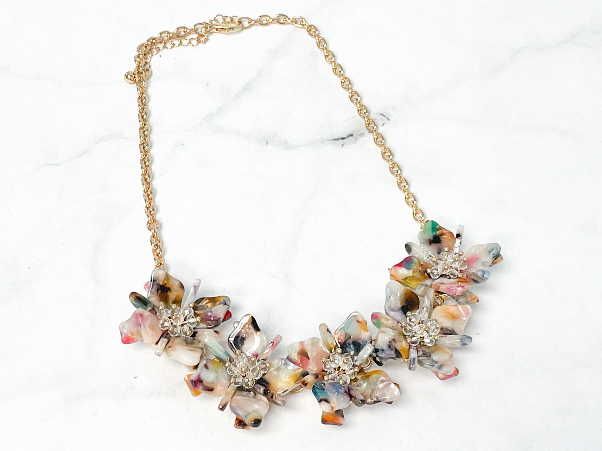 Buy Geometric Mint Green Stone Floral Statement Necklace Set. Online. –  Odette