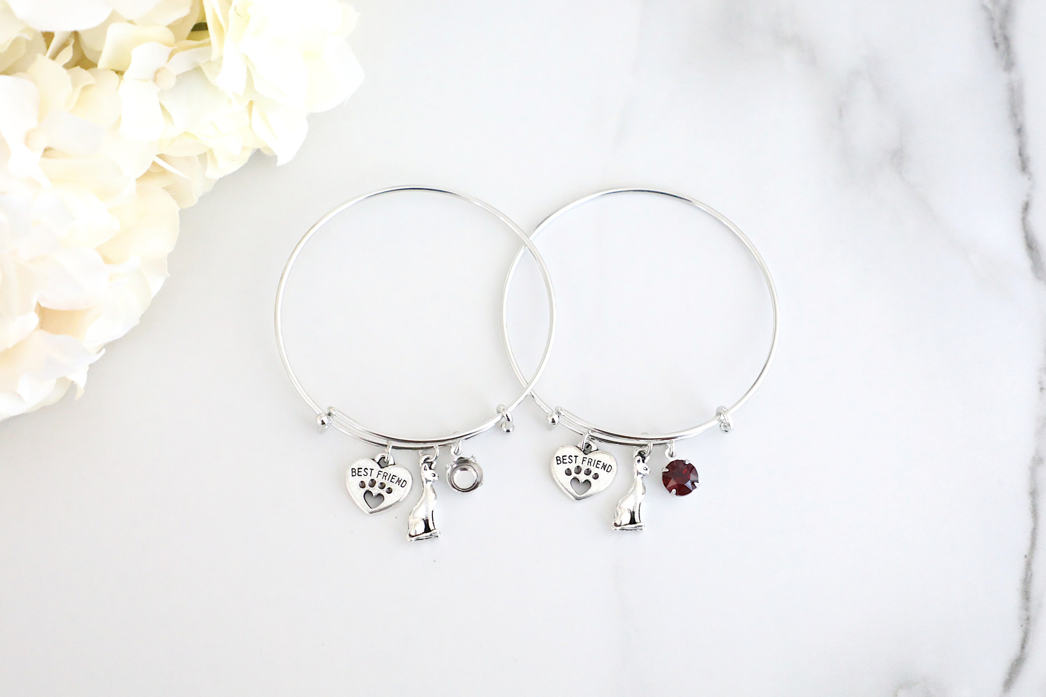 Best Friend Cat Charm Bangle Bracelet One Piece