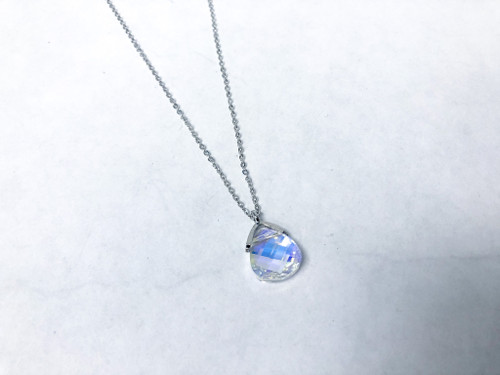 Pendant Necklace with Swarovski Briolette 15x14mm Crystal AB | Delicate Chain