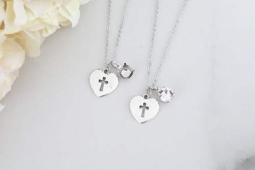 8.5mm | Heart Cross Charm Necklace | One Piece