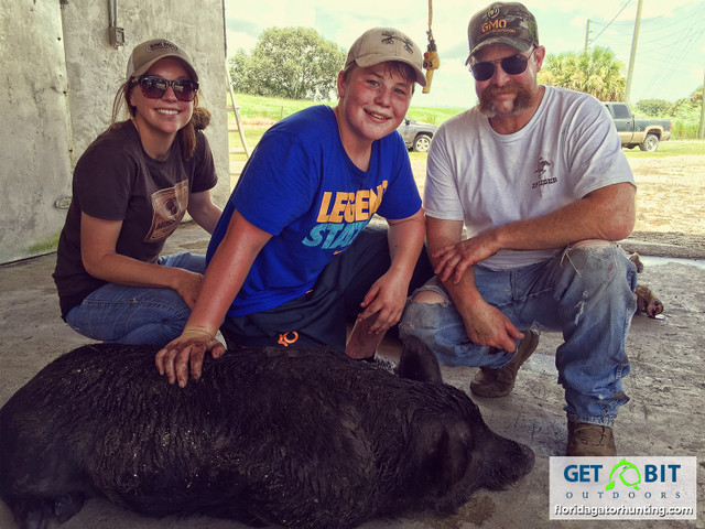 Family hog hunt 1