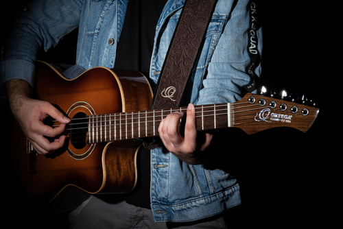 Ortega 2-Layer Byzantine Leather Guitar/Bass Strap