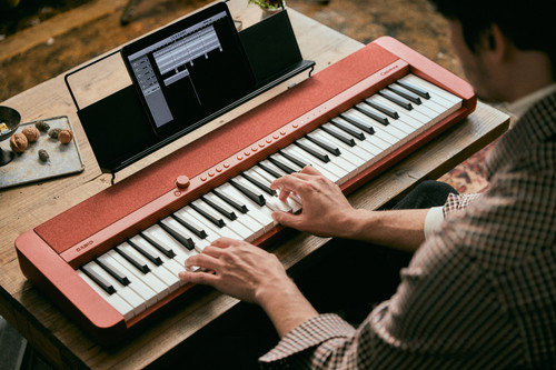 Casio CT-S1 Casiotone 61-Key Keyboard - Red w/ Adjustable Stand