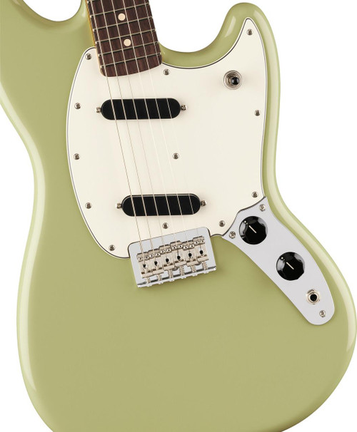 Fender Player II Mustang - Birch Green w/ Tweed Case