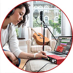 Focusrite Scarlett 2i2 USB Audio Interface w/ XLR Cable
