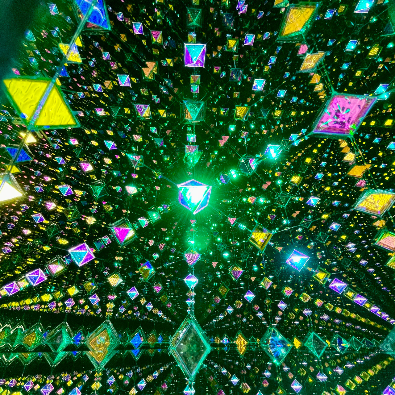 古書★Melody♪ A Kaleidoscope of Crystals 古書☆Melody♪ A Kaleidoscope of Crystals Amazon.com: Melody