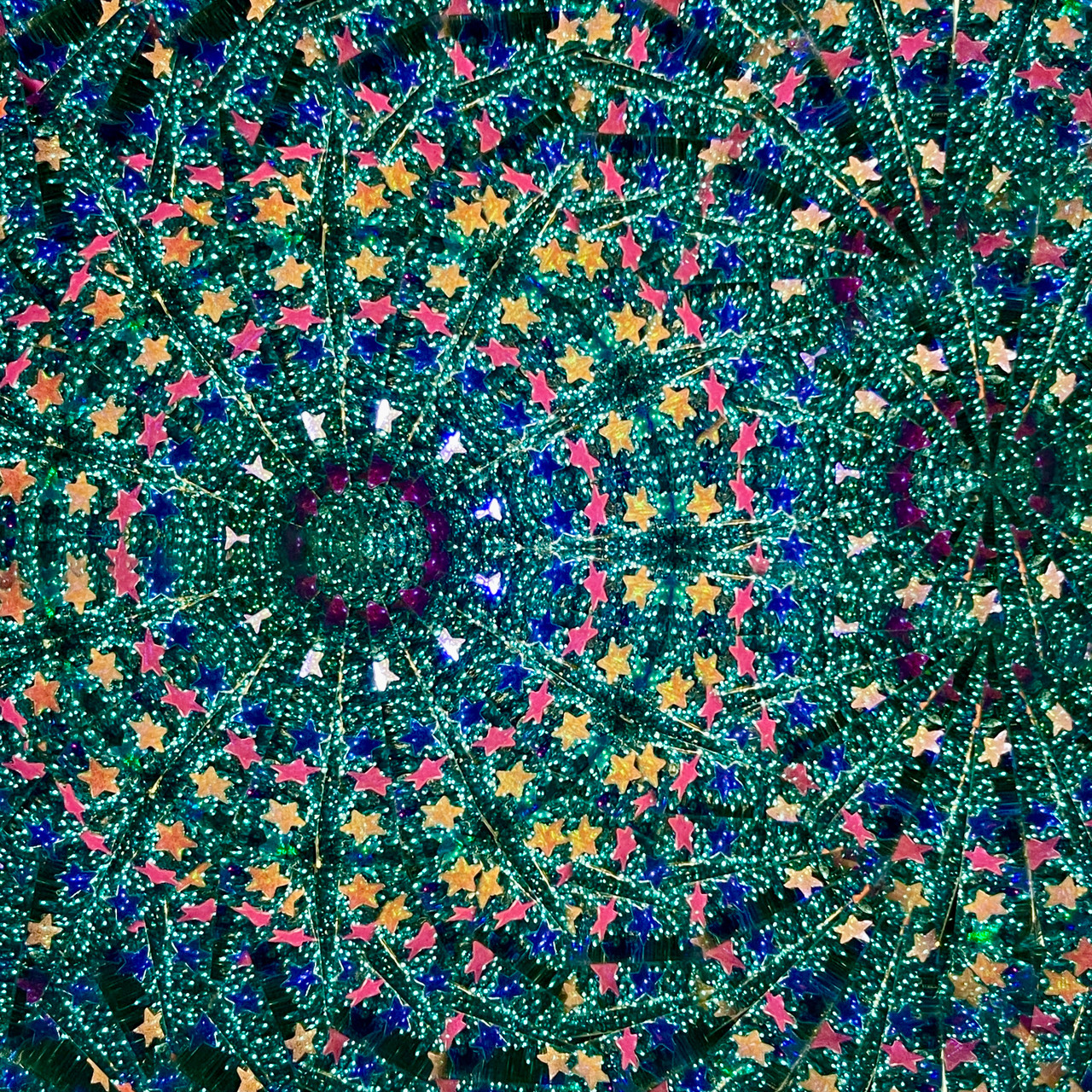 ※ヴィンテージキルト　タペストリー【Kaleidoscope】 Amazon.com: BRASSLICIOUS Supernova Kaleidoscope Triangular Design