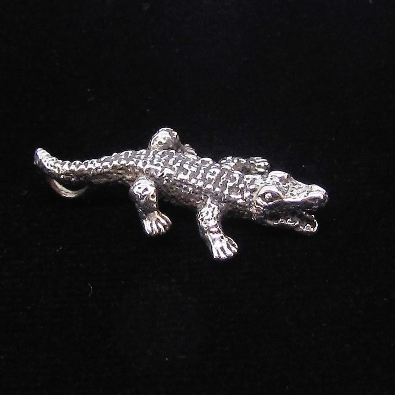 Sterling silver Crocodile pendant Alligator Wildlife Africa high